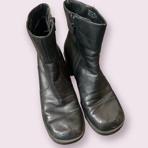 Covington Women's Boots Black Size 8